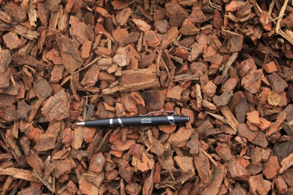 No. 4 - 20-25mm Bark Chips
